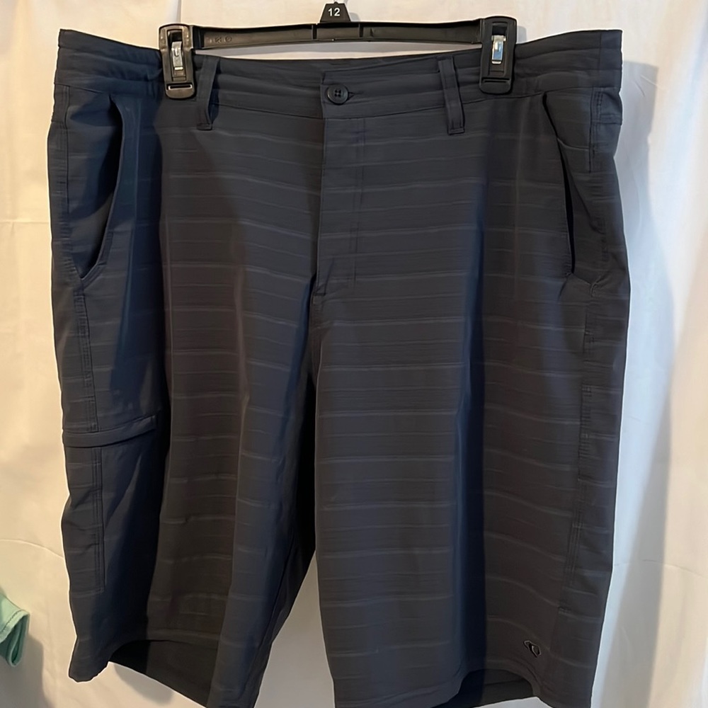 O’Neill men’s shorts.